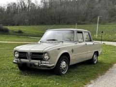 Louer une ALFA ROMEO Giulia 1300 de de 1973 (Photo 1)