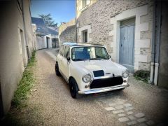 Louer une AUSTIN Mini Mayfair  de de 1977 (Photo 2)