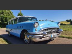 Louer une BUICK Century Station Wagon de de 1955 (Photo 2)