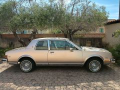 Louer une BUICK Skylark  de de 1982 (Photo 3)