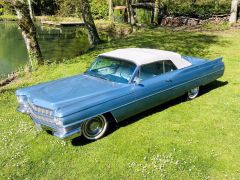 Louer une CADILLAC Deville 325CV de de 1967 (Photo 2)