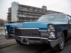 CADILLAC  (Photo 3)