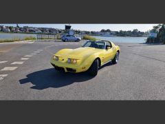 Louer une CHEVROLET Corvette de de 1976 (Photo 2)