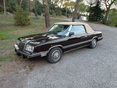 Louer une CHRYSLER Le Baron de de 1983 (Photo 3)