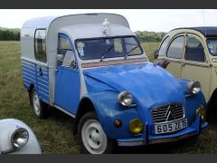 Louer une CITROËN 2CV AKA de de 1978 (Photo 2)