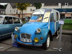 Louer une CITROËN 2CV AKA de de 1978 (Photo 4)