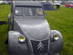 Louer une CITROËN 2CV de de 1954 (Photo 3)