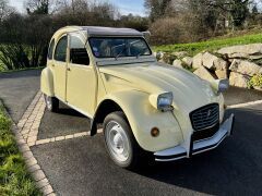 Louer une CITROËN 2CV de de 1979 (Photo 3)