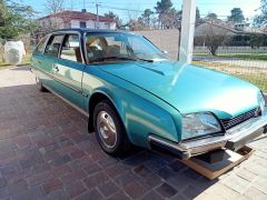 Louer une CITROËN CX Prestige de de 1982 (Photo 1)