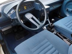 Louer une CITROËN CX de de 1980 (Photo 5)