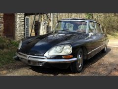 Louer une CITROËN DS 21 IE Pallas de de 1970 (Photo 1)