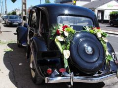 Louer une CITROËN Traction 11 BL de de 1948 (Photo 4)