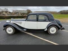 Louer une CITROËN Traction 11 BL de de 1953 (Photo 4)