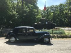 Louer une CITROËN Traction 11 D de de 1956 (Photo 5)