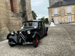 Louer une CITROËN Traction  de de 1938 (Photo 2)