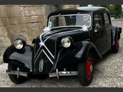 Louer une CITROËN Traction  de de 1938 (Photo 3)