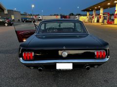 Louer une FORD Mustang de de 1966 (Photo 4)