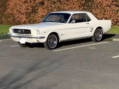 Louer une FORD Mustang de de 1966 (Photo 4)