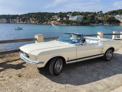 Louer une FORD Mustang de de 1967 (Photo 2)