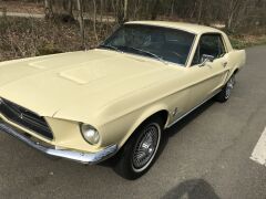 Louer une FORD Mustang de de 1968 (Photo 1)