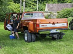 Louer une GMC Sierra 450CV de de 1981 (Photo 3)