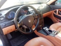 Louer une MASERATI Quattroporte  de de 2000 (Photo 4)