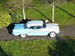 Louer une OLDSMOBILE Holiday 98 de de 1955 (Photo 3)