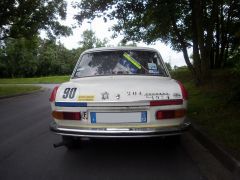 Louer une PEUGEOT 204 de de 1974 (Photo 3)