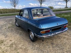 Louer une PEUGEOT 204 de de 1975 (Photo 4)