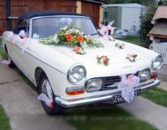 PEUGEOT 404 Cabriolet (Photo 1)