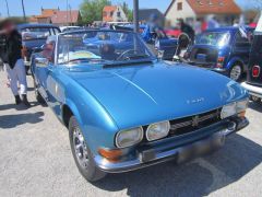 Louer une PEUGEOT 504 de 1970 (Photo 1)