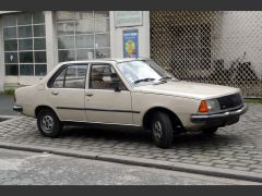 Louer une RENAULT 18 de 1981 (Photo 0)