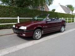 Louer une RENAULT 19 Camargue de 1994 (Photo 0)