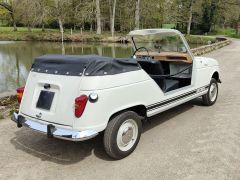 Louer une RENAULT 4L Plein Air de de 1968 (Photo 2)