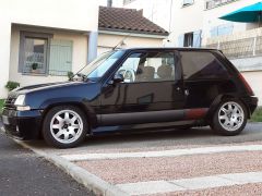 Louer une RENAULT 5 GT Turbo de de 1988 (Photo 2)