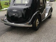 Louer une RENAULT Novaquatre  de de 1938 (Photo 3)