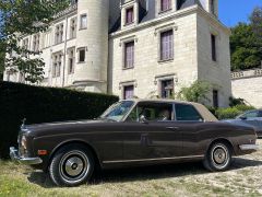 Louer une ROLLS ROYCE Corniche  de de 1972 (Photo 1)