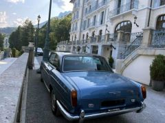 Louer une ROLLS ROYCE Corniche de de 1971 (Photo 4)