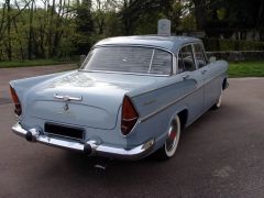 Louer une SIMCA Chambord de de 1961 (Photo 2)