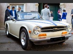 TRIUMPH TR6 (Photo 1)