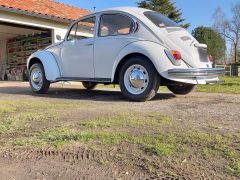 Louer une VOLKSWAGEN Coccinelle de de 1972 (Photo 3)