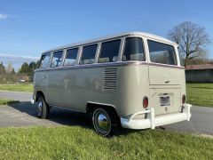 Louer une VOLKSWAGEN Combi Split de de 1973 (Photo 3)