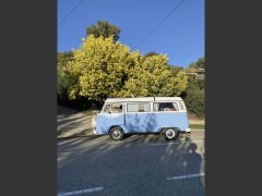 Louer une VOLKSWAGEN Combi T2 de de 1972 (Photo 3)