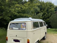 Louer une VOLKSWAGEN Combi T2 de de 1979 (Photo 3)