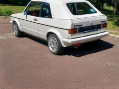 Louer une VOLKSWAGEN GOLF 1 de de 1985 (Photo 4)