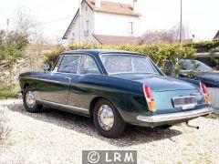 PEUGEOT 404 C (Photo 2)