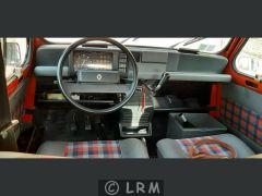 RENAULT 4L (Photo 5)