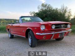 FORD Mustang Cabriolet (Photo 2)